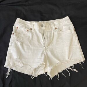 levi’s white high rise stretchy short shorts